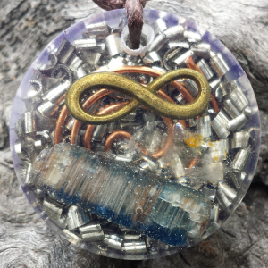 Kyanite Infinity